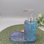 Seifenspender in bunt mit Seifenschale